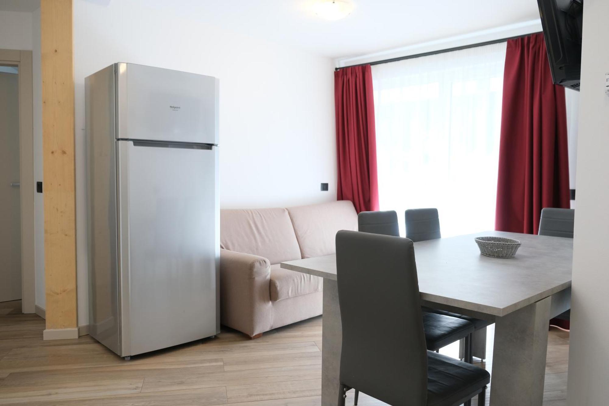 Cesa Sot Bosch Apartment Canazei Luaran gambar