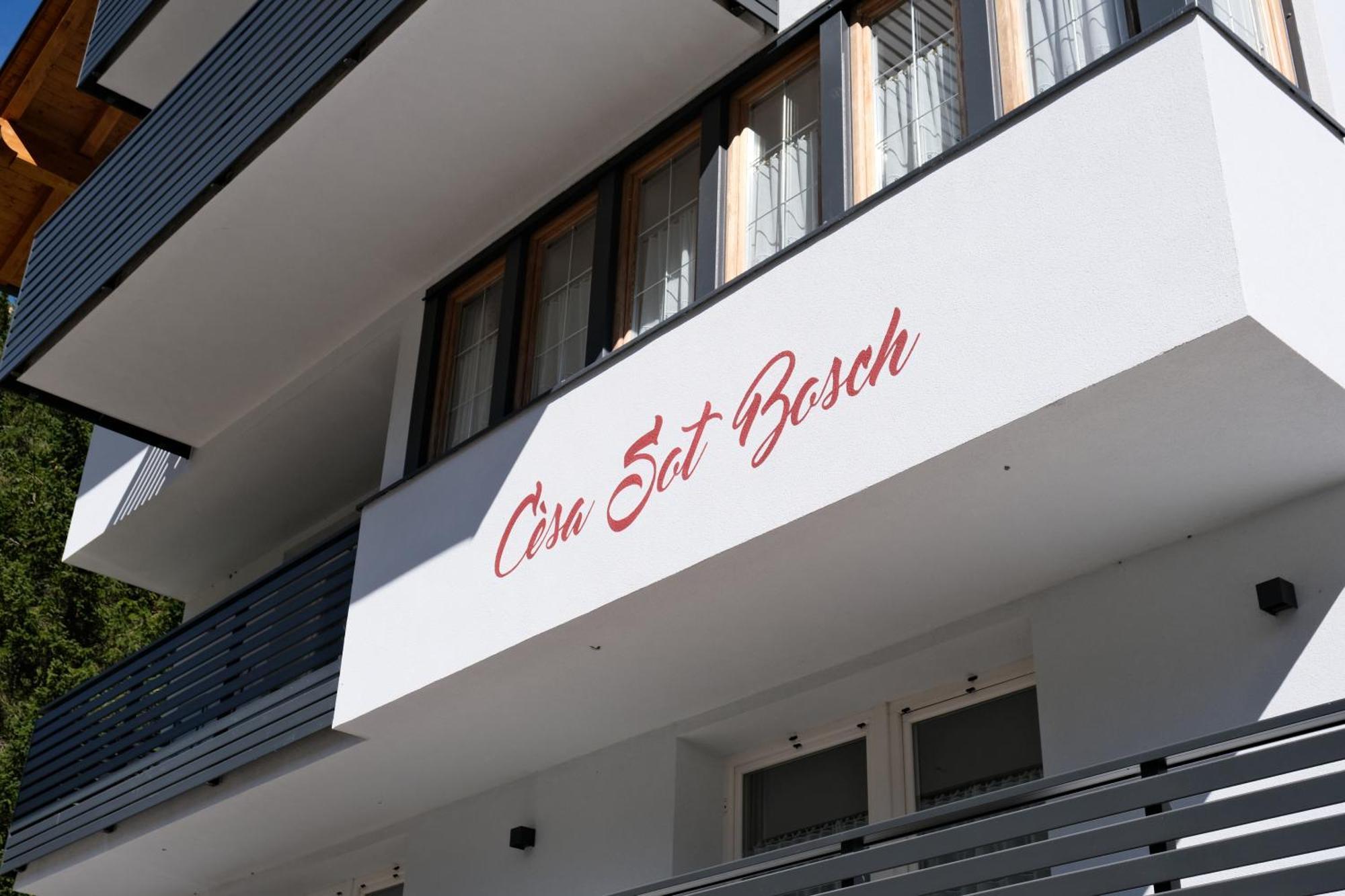 Cesa Sot Bosch Apartment Canazei Luaran gambar